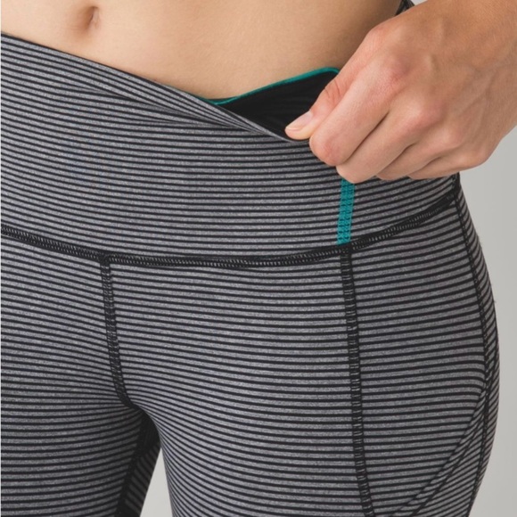 Lululemon Rebel Runner Crop Mini Pop Stripe Heathered Slate Black Size 8 - Picture 3 of 16